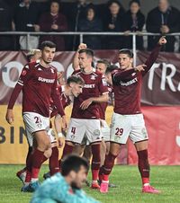 Pe lista lui Lucescu   Un fotbalist de la   Rapid,  aproape de convocarea la națională: „Are o forță extraordinară!”