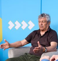 Ce blaturi a făcut Lucescu?   Il Luce insistă că, în anii ‘80,   Dinamo a „trântit” doar două meciuri , și acelea din cauza unor presiuni politice