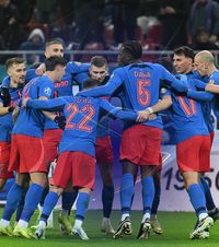 Laude pentru FCSB   Răzvan Lucescu mizează pe echipa lui Charalambous: „E capabilă să intre in grupele   Champions League”