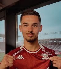 „Abia aștept!”    Noul jucător de la Rapid,  entuziasmat de venirea în Giulești: „Îmi continui drumul spre visul cel mare”