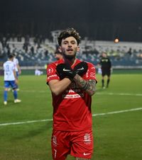 Tensiuni la transferul lui Ianis Stoica  Hermannstadt o acuză pe Dinamo:   „Nu e legal ce au făcut,  dar a devenit o practică în România!”