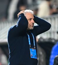 „Neseriozitate”  Un fost președinte de la Rapid a dezvăluit   unde a greșit Șumudică : „Vrei performanță sau vrei să ai umor?”