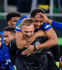 „Suntem rușinea lumii”    FOTO.   Nemaivăzut. Cum au sărbătorit jucătorii lui Chelsea triumful:   „Nu mai dați finale Poloniei!”