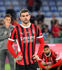Theo Hernandez pleacă de la Milan  Fundașul a primit o   ofertă colosală  din zona Golfului + Modric, dorit pe San Siro