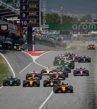 Anunțați prin mail    Un pilot de Formula 1  și-a insultat staff-ul, a făcut o criză de nervi înainte de Marele Premiu al Spaniei și a decis să nu concureze