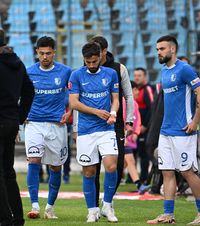 Prima plecare din „era Zicu”    Farul  a făcut anunțul: „Mulțumim!”