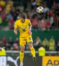 Confuzie totală la Austria - România  De ce pentru românii de acasă   meciul s-a terminat 2-0,  deși Tănase a marcat la ultima fază