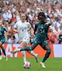 Cine transmite EURO de fotbal feminin  Meciurile de la turneul final se văd în România + Premii totale de   41.000.000 de euro