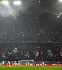 „Trebuie să le fac pe plac”  Pentru cine se luptă Becali să recupereze   marca Steaua