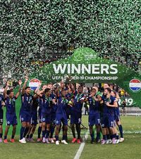 Olanda U19, campioană pe Giulești!     FOTO.  Batavii au câștigat   EURO 2025.  Un autogol a făcut diferența în finala cu Spania » Răzvan Burleanu, huiduit la premiere