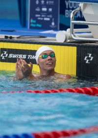 Rezultat fantastic    David Popovici,  letal pe al doilea bazin! A bătut   recordul mondial  al rivalului Pan Zhanle!