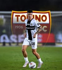 Interes pentru Dennis Man   Rivala Parmei din Serie A ar dori să îl   transfere  pe fotbalistul naționalei