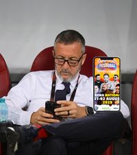 „Păun Trapanele”  Mihai Stoica, replică acidă pentru organizatorul   Festobal : „Te-am scos din anonimat. Dă banii înapoi oamenilor”