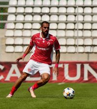 Sunat imediat de Charalambous  Noul transfer al lui   Dinamo  a fost apelat de antrenorul lui FCSB: „Asta m-a întrebat”