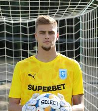 Pavlo Isenko a semnat    VIDEO:  Universitatea Craiova a prezentat oficial portarul anunțat de   GOLAZO.ro  în urmă cu câteva zile