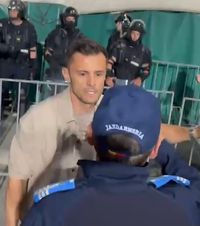 Gafă uriașă a presei maghiare  Nicolescu,       acuzat pe nedrept  după o gafă majoră a jurnaliștilor din Ungaria + „Csikszereda va fi o țintă!”