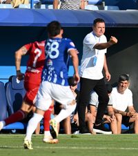 „Mai fericit că am câștigat așa”   Ianis Zicu, după   primul succes  pe banca celor de la Farul + reacția lui Ișfan: „O seară pe care n-am să o uit”