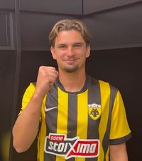 Marin, prezentat la AEK: „Sunt aici!”  FOTO-VIDEO Răzvan Marin,   primele cuvinte la Atena  ca jucător al lui AEK