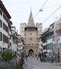 Orașul celor 3 țări  Duminică, de la 19:00,   Anglia - Spania, finala EURO 2025  » Ceasuri, ciocolată și „fantoma” Roger Federer