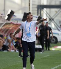 „L-aș fi dat afară imediat!”  Fostul patron din Liga 1   îl pune la zid pe Rădoi : „Cum să vorbești așa cu patronul?”