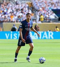 Hakimi vrea Balonul de Aur  Fundașul lui PSG e pe lista nominalizaților: „Merit. Am avut   un sezon istoric”  » Ce îl „recomandă”