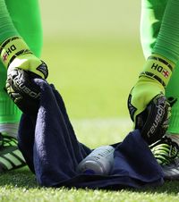 Secretele lui Henderson     FOTO.  Portarul lui Crystal Palace   „și-a făcut temele”  și a câștigat duelul cu starurile lui Liverpool » Detaliul surprins de camerele TV