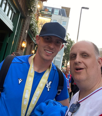 A intrat în pub și a plătit consumația fanilor  Cât a cheltuit   Dean Henderson,  portarul lui Crystal Palace, după câștigarea Community Shield