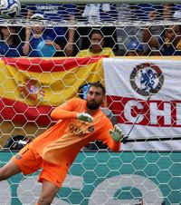 Donnarumma și-a găsit echipă  L'Equipe anunță că portarul e aproape de a semna cu un gigant din   Premier League , după ce a fost dat afară de PSG