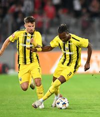 U Cluj - Dinamo 0-1    VIDEO.   „Câinii”   mușcă în ultimele secunde  și obțin o victorie importantă pe Cluj Arena!