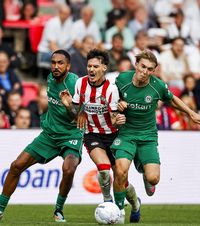 De ce l-a schimbat pe Dennis Man  Antrenorul lui PSV a spus motivul înlocuirii „tricolorului” la pauză.   „E excelent, dar...”  » Concluzia presei din Olanda