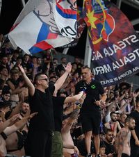 „Mai suportăm mult?”  Jucătorii de la FCSB,   băgați în ședință  de galerie: „Dacă vreți să ne mai vedeți aici...”