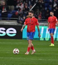 Transfer surpriză    Alex Băluță  ar fi bătut palma cu noua echipă! Coleg cu un campion mondial și un golgheter din Premier League