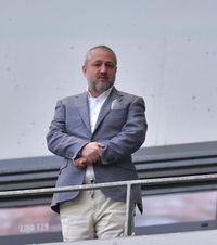 U Craiova, „risc major de insolvență”     Datorii uriașe  pentru liderul din Superliga: situația e dezastruoasă!