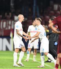 Chiricheș e out!  Patronul FCSB îi pregătește retragerea, după ce l-a schimbat în minutul 29:   „Nu mai joacă nimic.  Să rămână secund!”