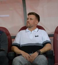 Dorințele lui Pintilii  Pe cine ar   transfera  secundul FCSB de la marile rivale » Louis Munteanu nu e pe listă!