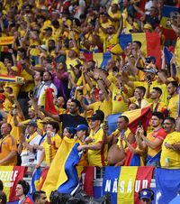 Românii au „invadat” Nicosia!  Suporterii „tricolorilor” vor domina stadionul la meciul   Cipru - România  » Câte bilete s-au vândut