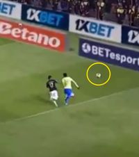 Tensiuni în America de Sud   Mingi dezumflate și   arbitraj cu scandal   în meciul pierdut de Brazilia cu Bolivia, la peste 4000m altitudine: „Este absurd”