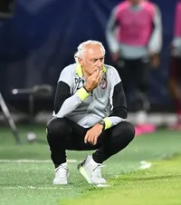 Mandorlini, contestat după 4 meciuri  Critici dure la adresa antrenorului de la CFR Cluj:   „Nu văd să aibă un proiect  de lungă durată”