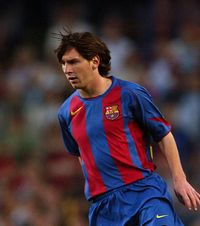 Cartonaș Panini, preț record   Un colecționar al celebrelor stickere a doborât recordul pentru cea mai scumpă tranzacție.   Messi, în prim plan