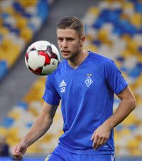 Îl atacă pe Lucescu  Selecționerul României, criticat:   „Nu era deloc interesat  de ce se întâmpla acolo”