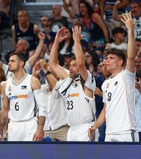 Are doar 11 ani?  Imaginea cu   tânărul sportiv  a stârnit suspiciuni și glume: „S-a născut când avea 5 ani”