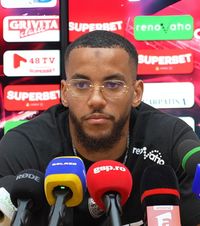 Dinamo, avertisment pentru olteni   Universitatea Craiova   nu-l sperie  pe Sivis: „Știm cine suntem, mergem la victorie”