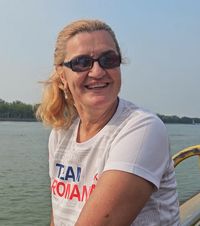 „Canotajul românesc trăiește!”    Elisabeta Lipă,   în extaz  după ce România a mai obținut o medalie de aur la Mondialele de la Shanghai