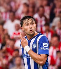 FIFA taie în carne vie    Suspendare de un an  pentru un fotbalist din La Liga și alți șase jucători, care au jucat pe fals!