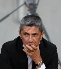 Lucescu, în pericol!  Antrenorul riscă   să fie demis de la PAOK  dacă pierde cu Olympiacos. Ce face patronul la prima criză