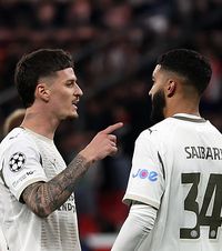 „Mă întrebam ce are bun!”  Dennis Man începe să fie descoperit de olandezi.   Decizia antrenorului lui PSV