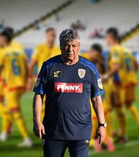 Lotul pentru Moldova și Austria  Trei fotbaliști,   convocați în premieră   la națională » La cine a renunțat selecționerul Mircea Lucescu
