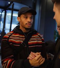 Conflict cu fanii lui Bayern  Leroy Sane s-a luat la bătaie   la Oktoberfest:  „Am fost provocat!” » Ce s-a întâmplat