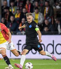 „Nimeni nu știe ce e”   Ioan Becali explică de ce Darius Olaru   nu s-a transferat  în Vest: „O mare problemă”