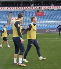 Imagini surprinzătoare    VIDEO  Starul fotbalului mondial a purtat microfon la antrenament:   „Ai băut?  Ce ai făcut azi noapte?” 